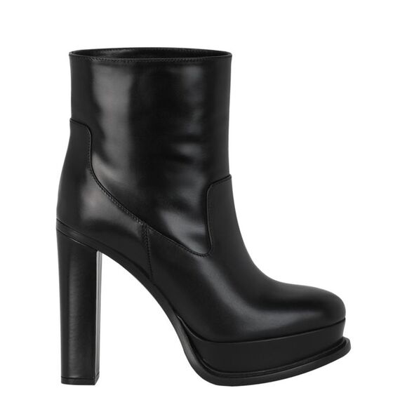Alexander McQueen Shoes - Leather Ankle Boots
